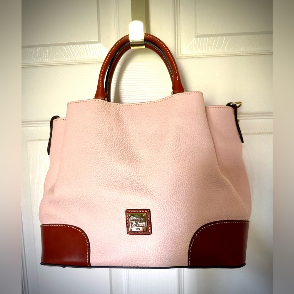 Dooney and Bourke Pebble Grain Brenna